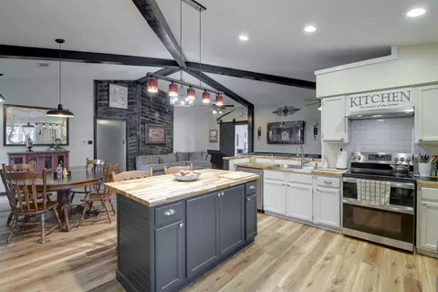 8663 Blair Rd, Justin, TX 76247
