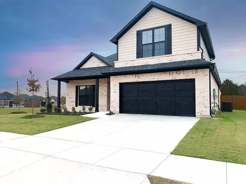 150 Cyprus Grv, Lavon, TX 75166