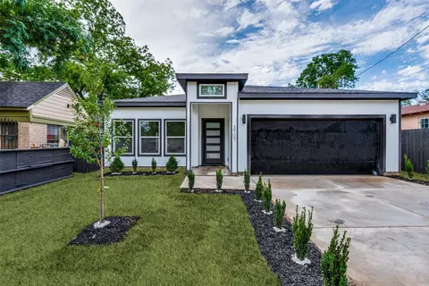 3707 Penelope St, Dallas, TX 75210
