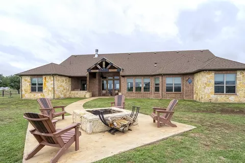 13000 Jackson Rd, Krum, TX 76249