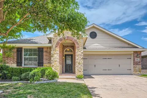 1016 Cottontail Dr, Forney, TX 75126