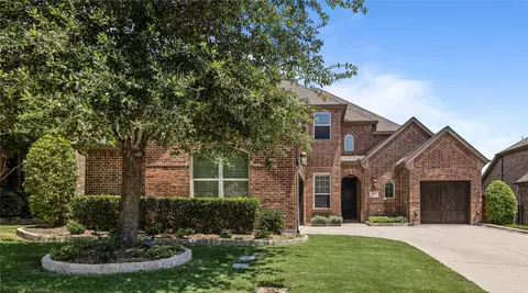207 Rio Grande Dr, Irving, TX 75039