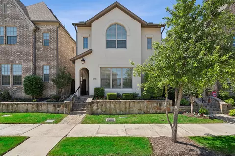 316 Skystone Dr, Irving, TX 75038