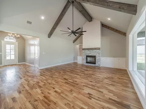 1027 Henry Way, Springtown, TX 76082 photo 14