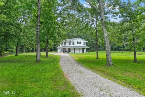 4481 Circle Square Dr, Mooringsport, LA 71060