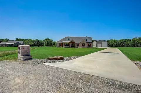 2191 Benton Ln, Greenville, TX 75401