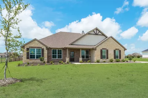 13717 Sage Meadow Cir, Sanger, TX 76266