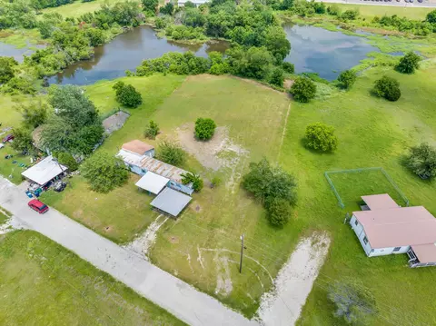 103 Frances Rd, Palmer, TX 75152