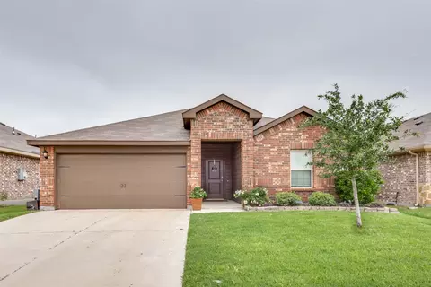 1775 Duskwood Dr, Lancaster, TX 75146
