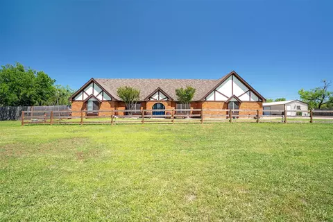 3053 Parkhill Rd, Wichita Falls, TX 76310