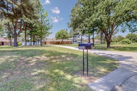 7515 E Lake Dr, Murchison, TX 75778