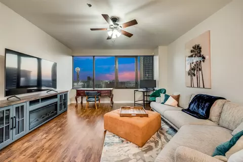 1200 Main St #1604, Dallas, TX 75202