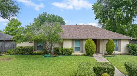 1609 Steenson Dr, Carrollton, TX 75007