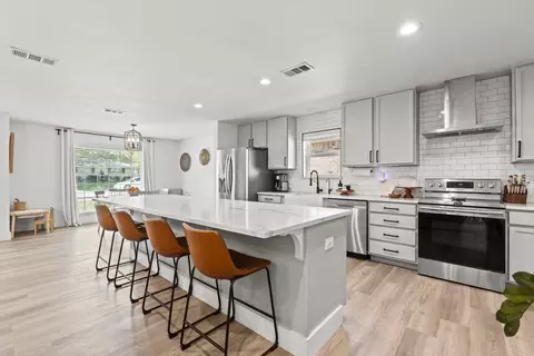 1404 Potomac Dr, Plano, TX 75075