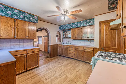 Kitchen - 314 Sandra Dr, Irving, TX 75060 photo 3 of 3
