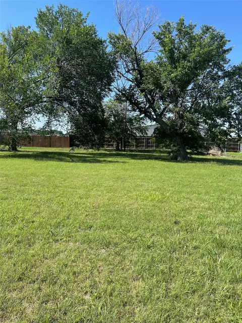 5612 Lamar St, Watauga, TX 76148