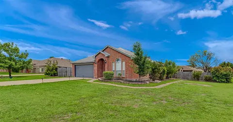 1517 Marti Dr, Royse City, TX 75189