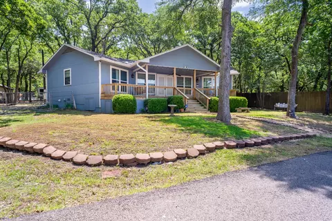 114 Persian Blvd, Pottsboro, TX 75076