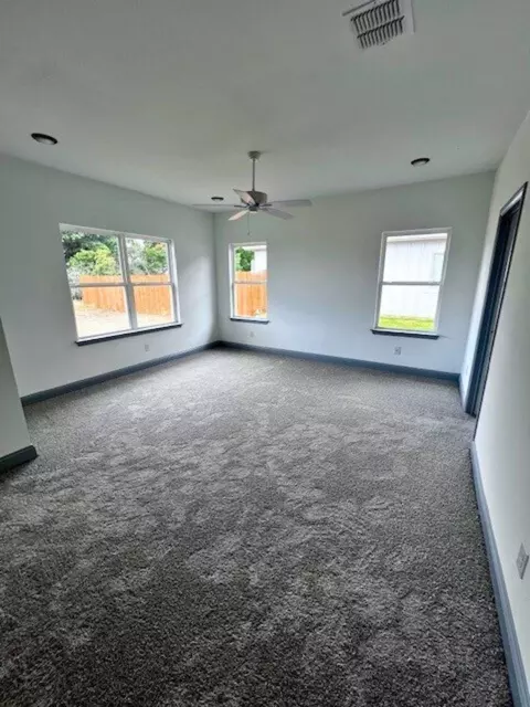 318 E Lloyd St, Krum, TX 76249 photo 19