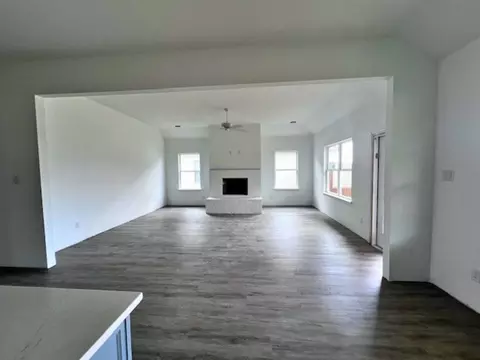 318 E Lloyd St, Krum, TX 76249 photo 18