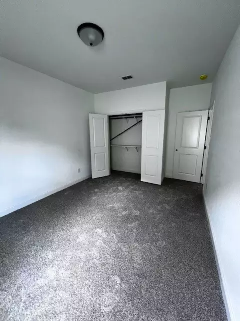 318 E Lloyd St, Krum, TX 76249 photo 7