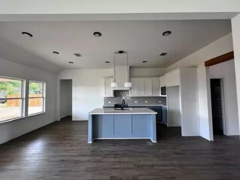 318 E Lloyd St, Krum, TX 76249 photo 16