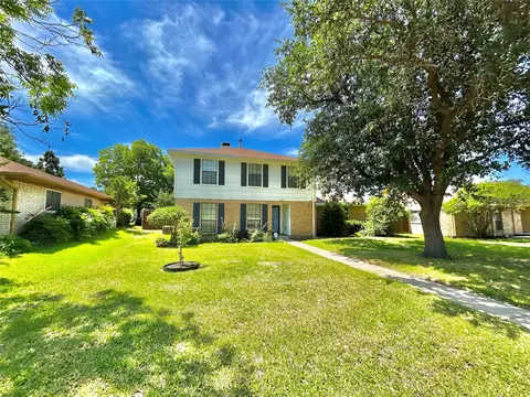 2620 Winterlake Dr, Carrollton, TX 75006