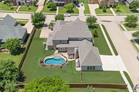 6113 Emmas Ct, Colleyville, TX 76034