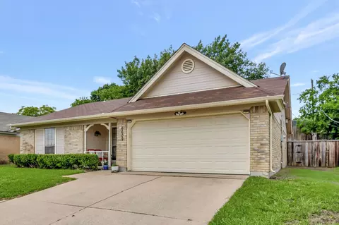 6609 Patsy Ln, Watauga, TX 76148 photo 3
