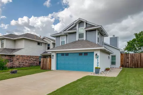 2127 Stradivarius Ln, Carrollton, TX 75007