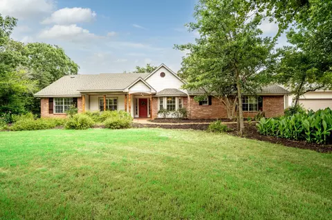 226 Westover Dr, Argyle, TX 76226