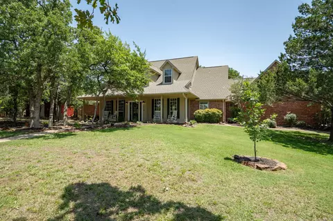420 Surrey Ln, Argyle, TX 76226