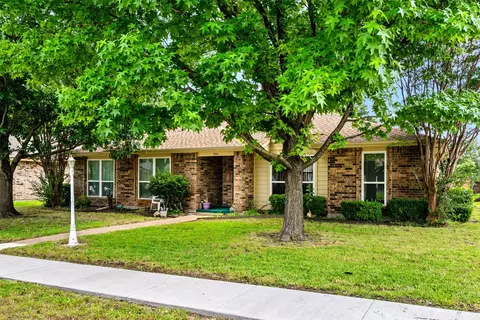3514 Christopher Dr, Rowlett, TX 75088 photo 3