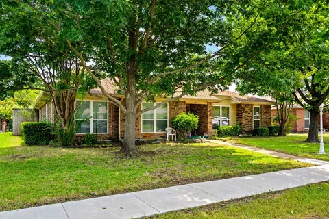 3514 Christopher Dr, Rowlett, TX 75088 photo 4