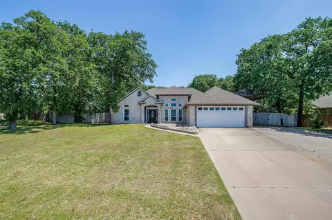 6705 Stewarts Oaks Ct, Granbury, TX 76049