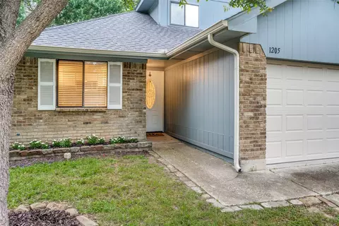 1205 S College St, Mckinney, TX 75069