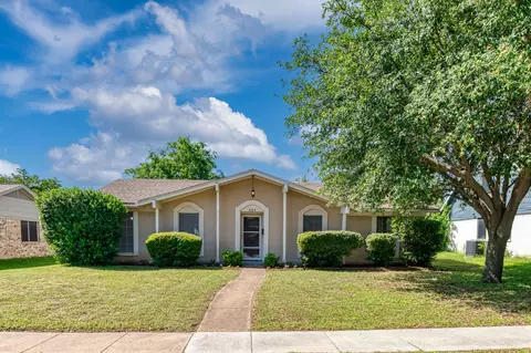 4124 Astoria St, Irving, TX 75062