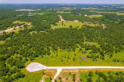 224 Doe Ln, Nocona, TX 76255