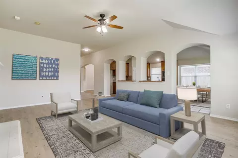 1213 Westridge Dr, Mansfield, TX 76063