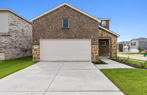 1679 Box Elder Rd, Forney, TX 75126