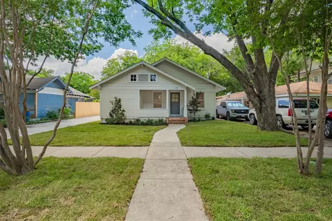 115 E University Ave, Waxahachie, TX 75165