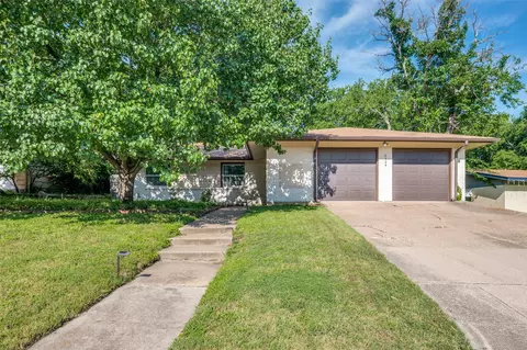 5424 Wales Ave, Fort Worth, TX 76133
