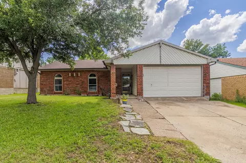 6429 Sunset Rd, North Richland Hills, TX 76182