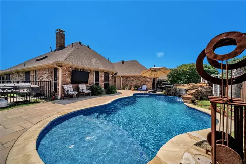 6518 O Malley Ct, Garland, TX 75044