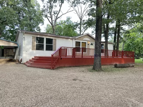 9995 Brinwood Dr, Wills Point, TX 75169