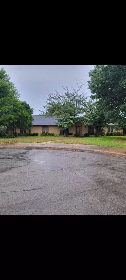 1564 Drury Pl, Dallas, TX 75232