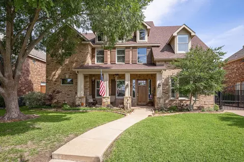 2530 Avalon Dr, Lewisville, TX 75056