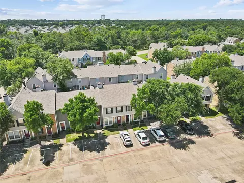 View/Area - 40 Abbey Rd, Euless, TX 76039 photo 3 of 5