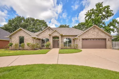 413 Prince Charles, Whitehouse, TX 75791