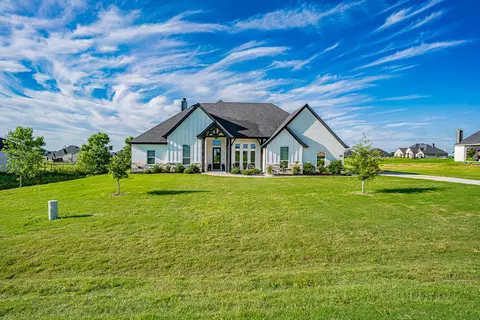 417 Venadito Dr, Godley, TX 76044